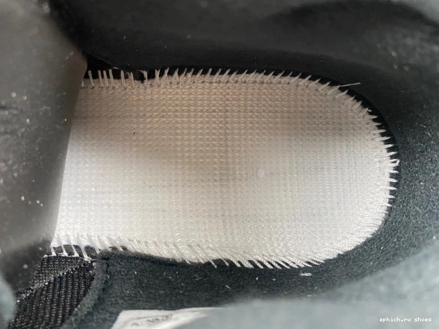 Rep TRAVIS FZ8117-100 X THE JORDAN CUT SCOTT CHECK 0822